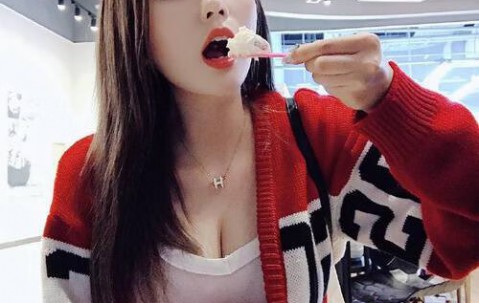 卵泡发育至2.0×1.9cm，预测排卵时间的关键因素